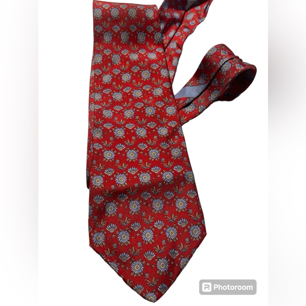 Salvatore Ferragamo red and blue floral silk neck tie